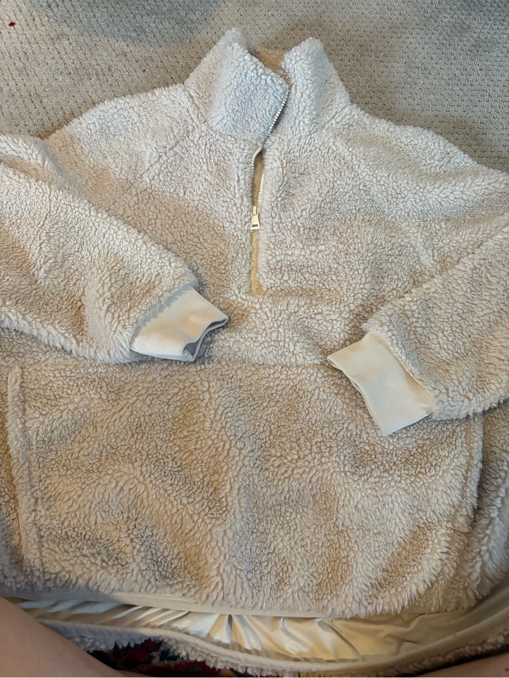 Beyond Yoga Sherpa-Lined Crew in Cream - Picture 4 of 4